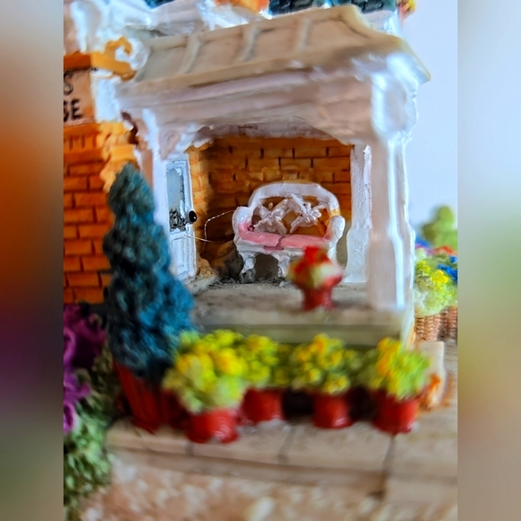 Vintage Miniature 'Rosie's Flower Shop & The Oldest Tree'  1999 Oldest Tree - Picture 13 of 16